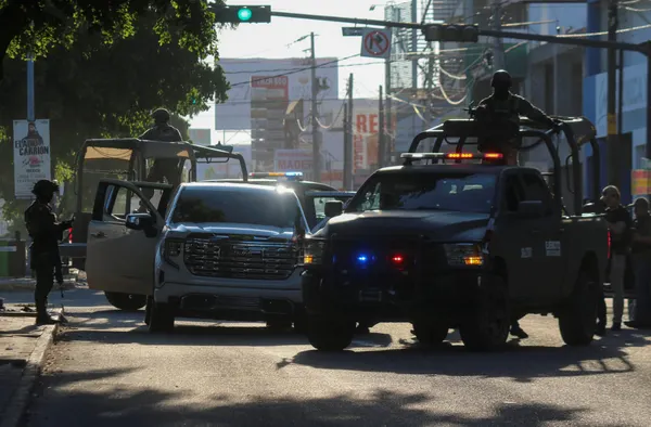 Sociedad Media Now: Ecuador’s Noboa Declares Immunity For Foreign Troops After Gangland Killing As Sinaloa Cartel Fractures In Mexico