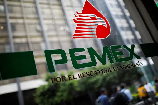Mexico’s Flagship Refinery Is Running at 42% Capacity As PEMEX Scandal Involves Washington
