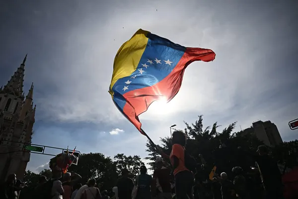 Sociedad Media Now: Buenos Aires Riots Following World Cup Defeat, Rubio Names Cuba as Architect of American Left & Venezuela’s Democratic Transition Is Now Underway