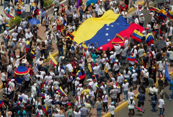 Sociedad Media Now: Venezuela Releases New Round Of Political Prisoners, Machado Ally Returns From Exile To Pave Way For Democracy
