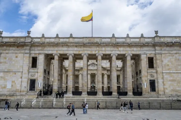 How Colombia’s Fiscal Crisis Ballooned, and the Government’s Plan to Contain it