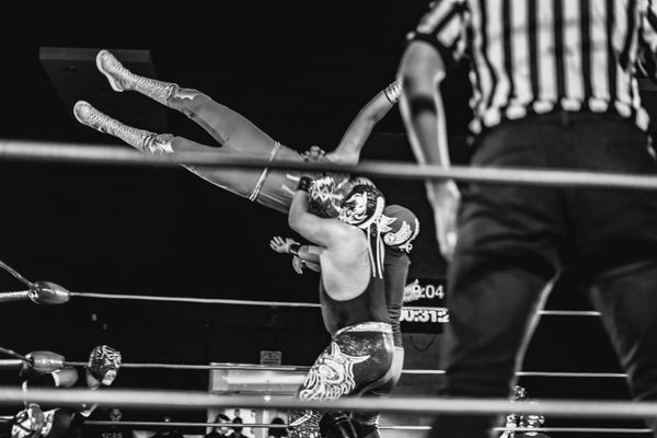 Si todos nos lo creemos, es verdad: El poder del Kayfabe