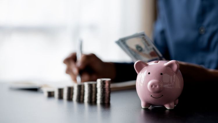 I Wasted 5 Years Saving Money Wrong - Here’s the Beginner Budget System That Actually Works