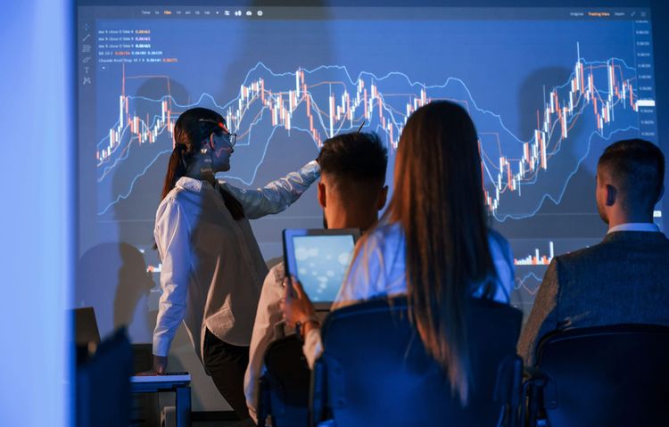 How to Understand Market Cycles Before Most Investors Do