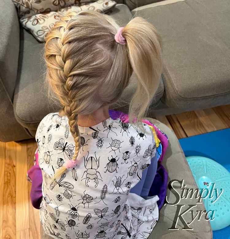 Zoey's Great Mismatched Me Hairstyle