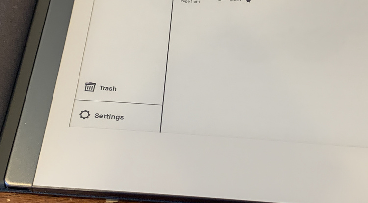 Image shows the bottom left of the unlocked reMarkable showing the Trash and the Settings options.