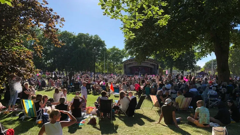 Musikaliska Strandhugg 2026: hela programmet i Tivoliparken