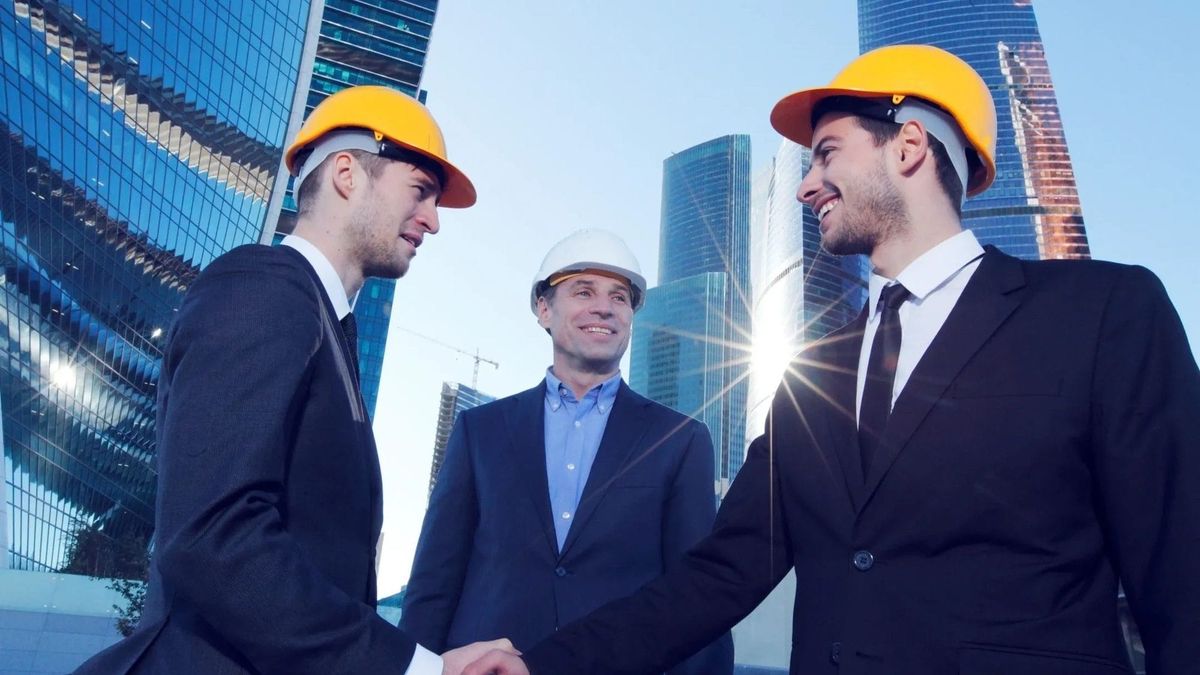 How to structure a sale for valuation and sellers liquidity