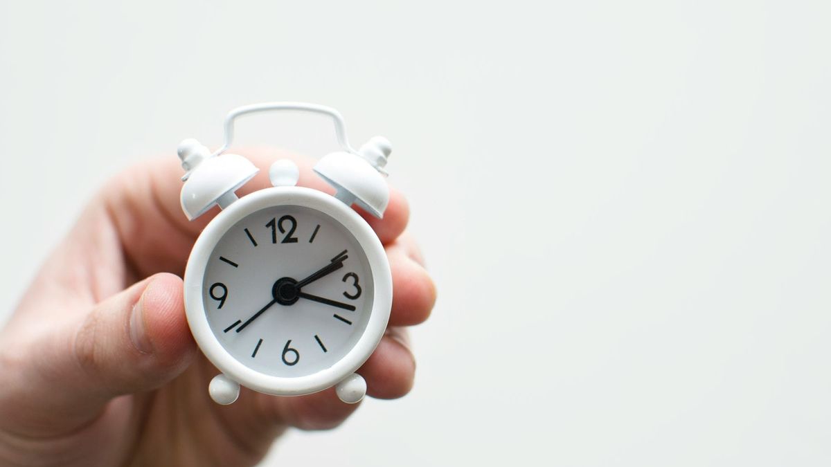 How long does it take to buy a business in Canada?