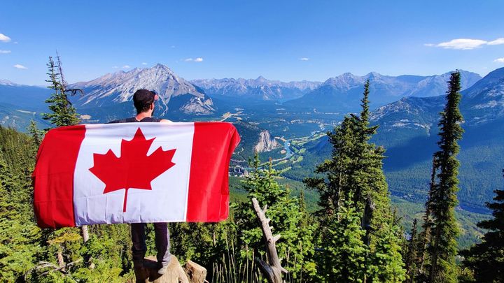 Why might 80 per cent of Canadian owners never sell?