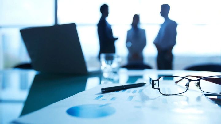 What are the reporting gaps that lead an M&A deals collapse