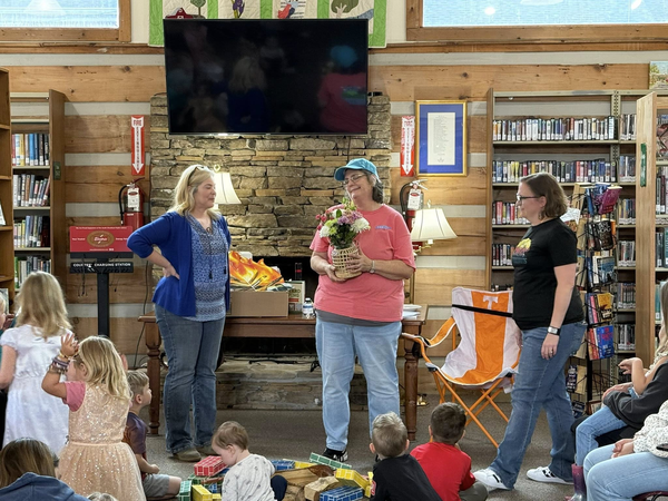 After 25 years, library's Miss Velvet tells her last stories