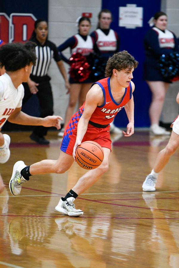 HHS basketball: Triumphs, challenges on the court