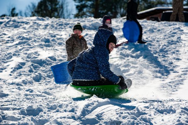 Heavy ice, snow blanket South Cheatham County