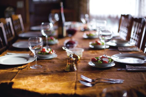 Local favorites and family recipes across South Cheatham