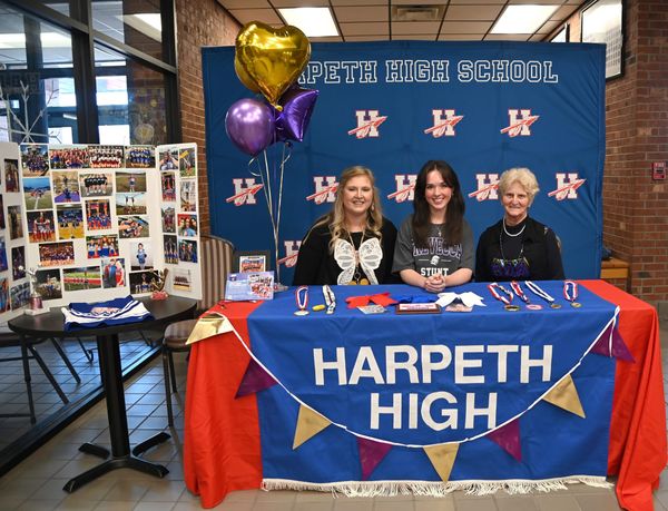 Harpeth High senior Celia Stafford signs with Trevecca cheer stunt team