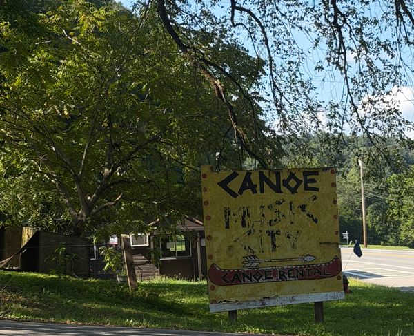 Former Music City Canoe property rezoned for future coffee shop