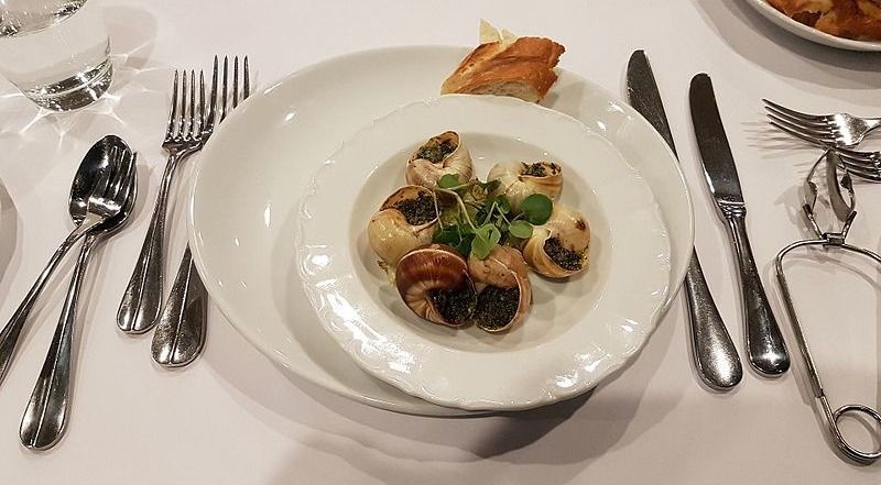 Escargot dishes