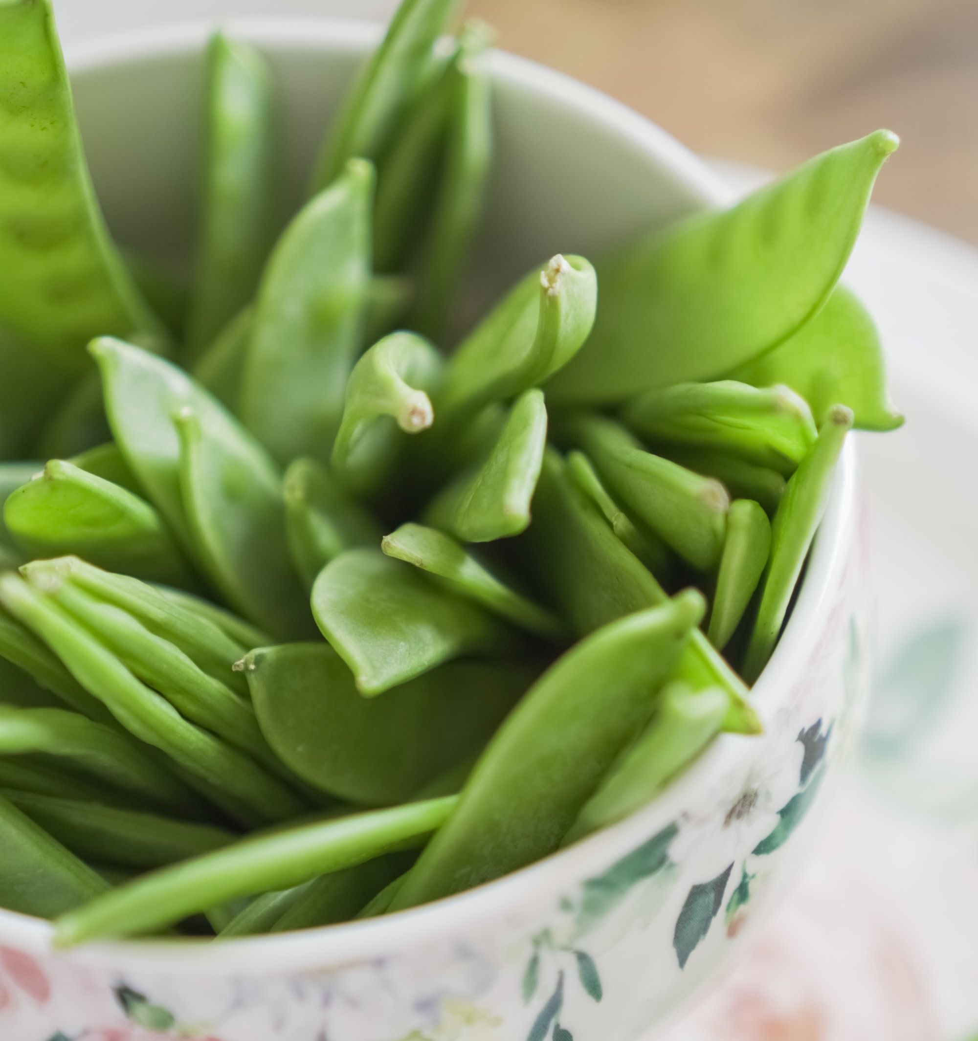 Spanish Teardrop Peas in ceramic bowl