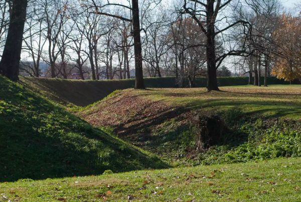 The People Behind the Earthworks: Hopewell Culture