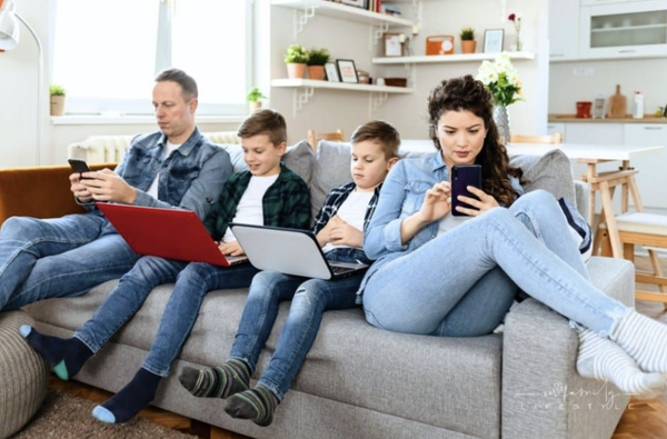 How Technology Impacts Family Relationships