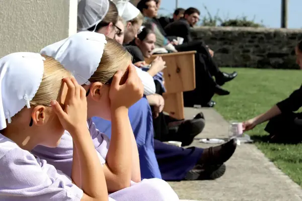 How Do the Amish Approach Healthcare?