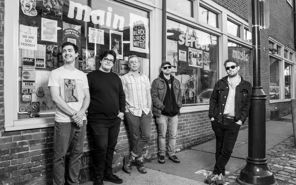 #007: The Tisburys - The Anniversaries