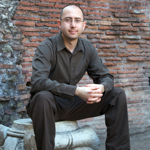 brian-italy-v2-600x600