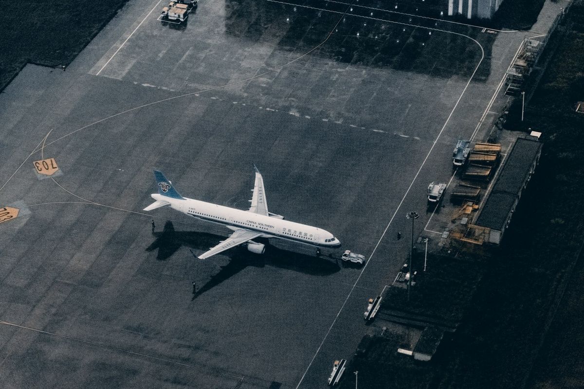 Airlines face a summer of elevated costs and unresolved supply risk