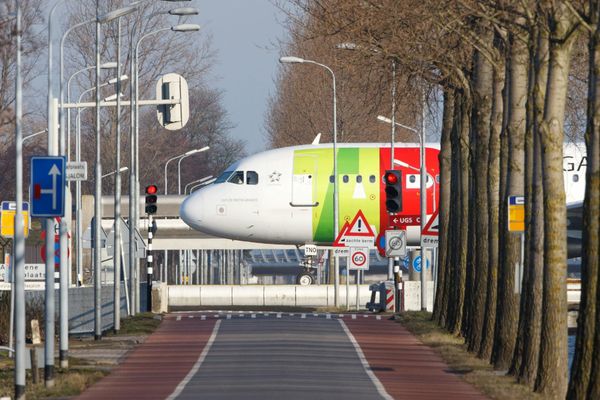 Portugal must choose Air France-KLM or Lufthansa for TAP