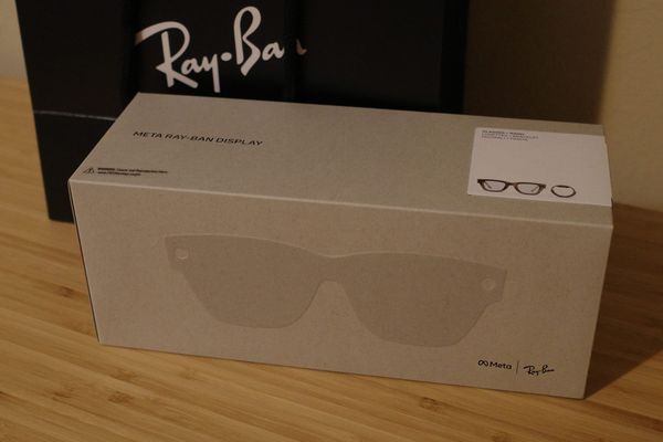 Meta Ray-Ban Display Glasses Review