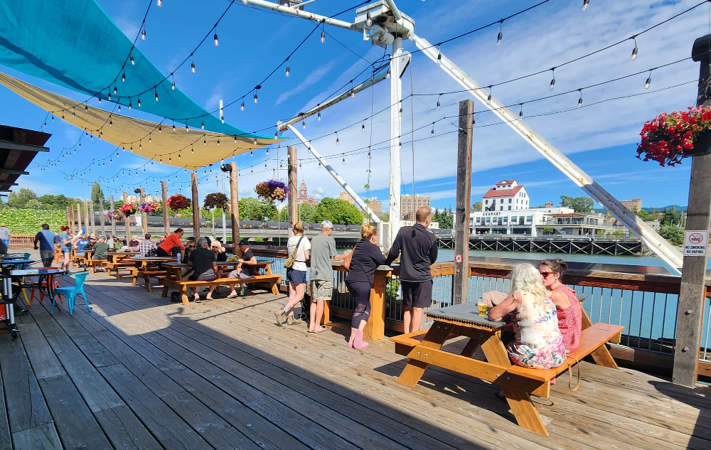 Avoid the ‘Pack of Locusts’ Looking for Parking at Beach Cat’s Bellingham Location