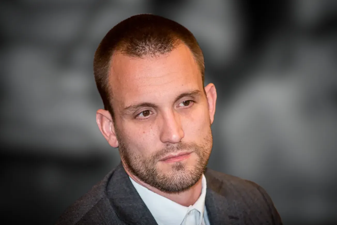 14 RADNIH MJESTA, PROMATRAČI ZA LOVU I ERLIĆEVA FARSA: "Transparentnost" kao kad su uhljebnicu Jurišićku instalirali za pročelnicu