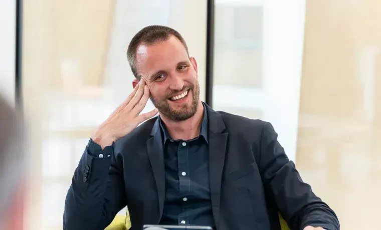 DVA DESETLJEĆA ČEKANJA, 87 MILIJUNA EURA I NOVA UHLJEBLJIVANJA: Kako HDZ i Erlić nastavljaju tradiciju "transparentnog" zapošljavanja u Eku