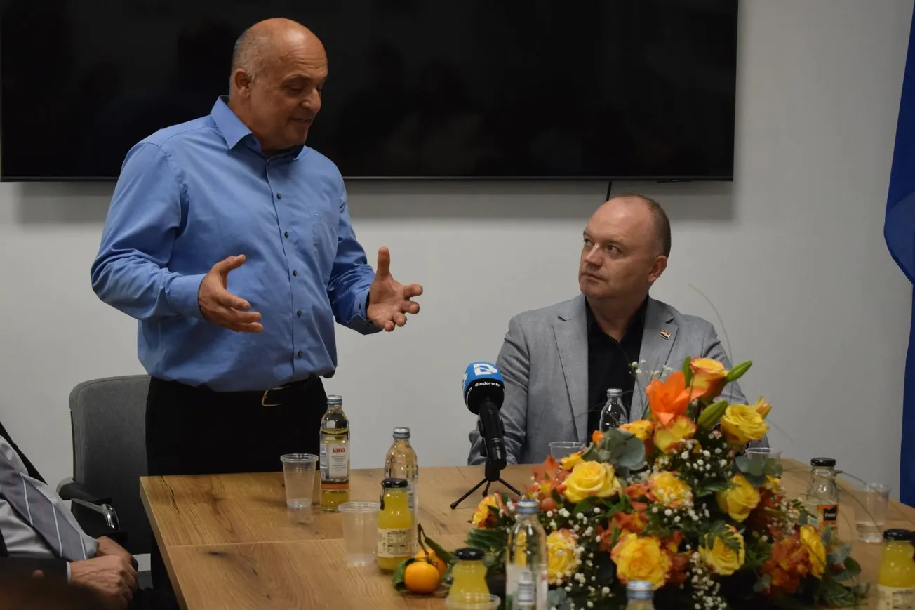 Šipićev show u Sv. Filipu i Jakovu: Demografski raj po HDZ-ovom receptu – sve cvjeta, osim stvarnosti