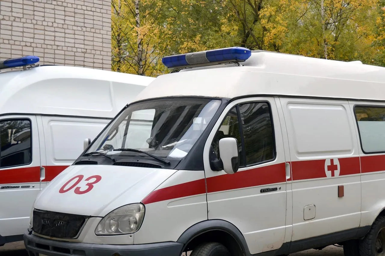 U novogodišnjoj noći teško ozlijeđeni maloljetnik i dijete
