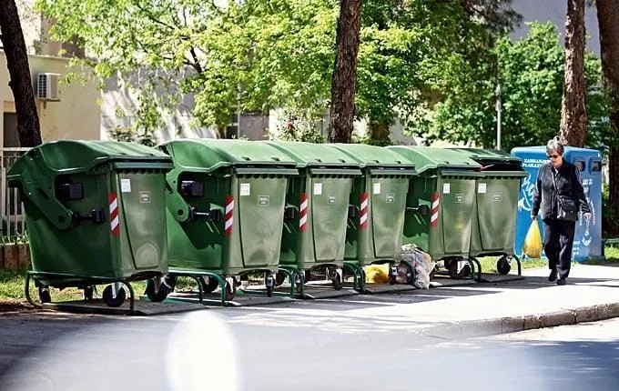 Kontejnere i kante za smeće uvozimo iz Austrije