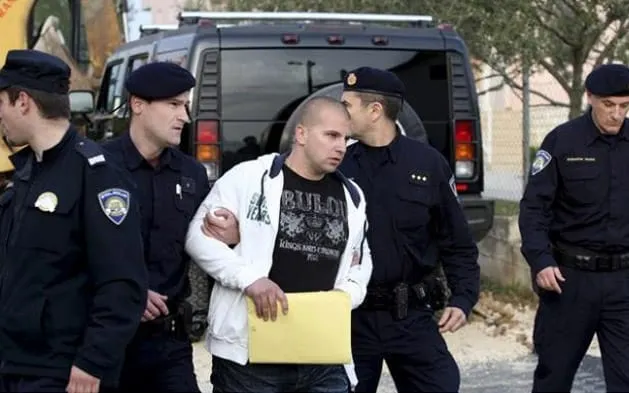 Milinković: Ne odustajem! Policija me je zadržala po Vrančićevu nalogu, bager ostaje na mojoj parceli