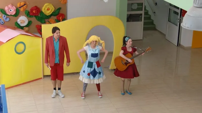 Pipi razveselila mališane