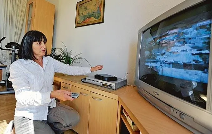 Muke otočana: upališ TV, a s ekrana samo ‘buon giorno’