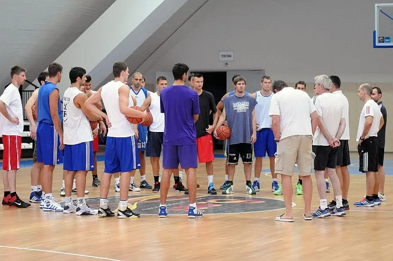 Započele pripreme, na treningu se pojavio i Bariša Krasić
