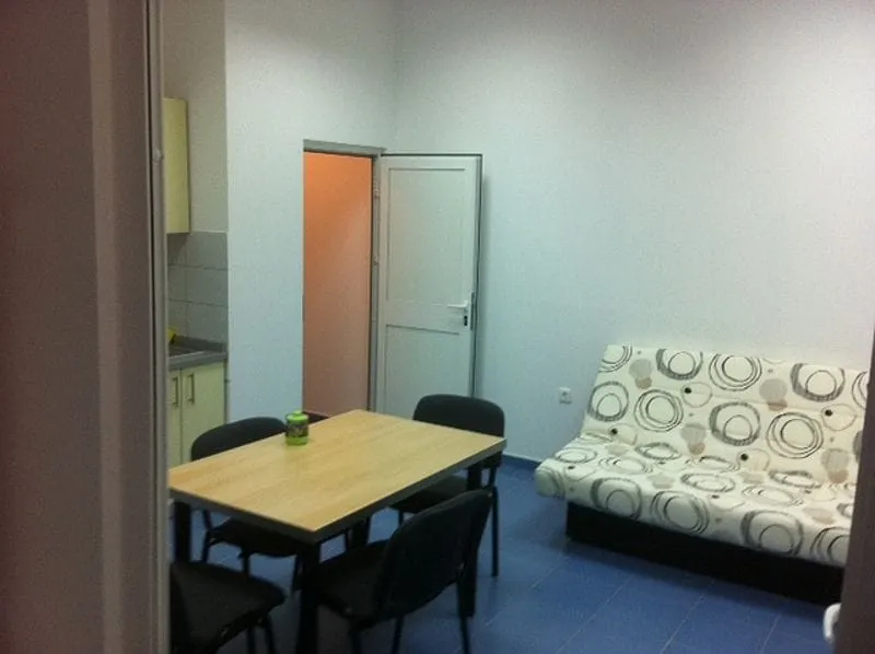 Otvorena ispostava hitne u Starigradu