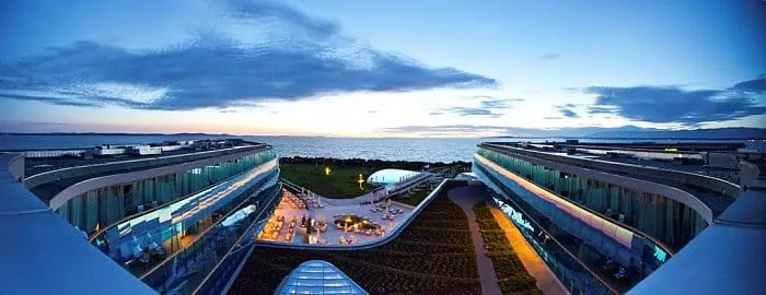 Jedini hotel s pet zvijezdica zatvara se nakon Tri kralja do 1. ožujka