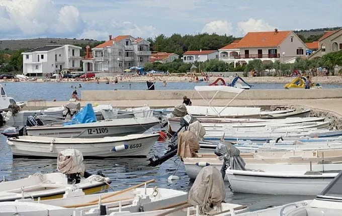 Legalizacija: zaprimljena 5852 zahtjeva, riješena 452