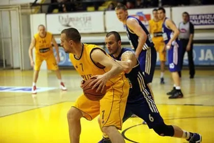 Velika pobjeda Zadra na Gripama!