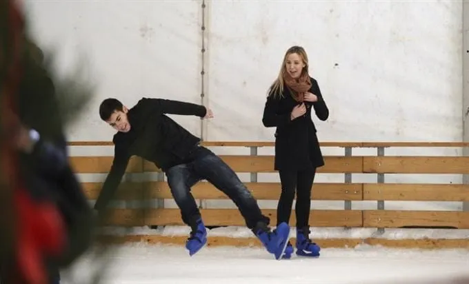 U Zadru će školarci uživati u klizanju, splitska djeca u robotici i modeliranju…