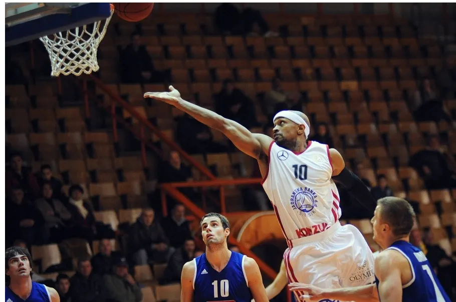 Ronald Ross bacio u očaj Zadrane, Jolly odnio veliku pobjedu