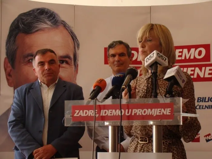 01/6442750 HDZ-ovci sa službenog telefona stranke nazivaju građane, predstavljaju se kao lažna agencija i huškaju ih protiv Ive Bilića