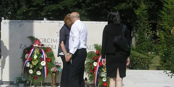 SDP: gradska vlast ne zna povijest