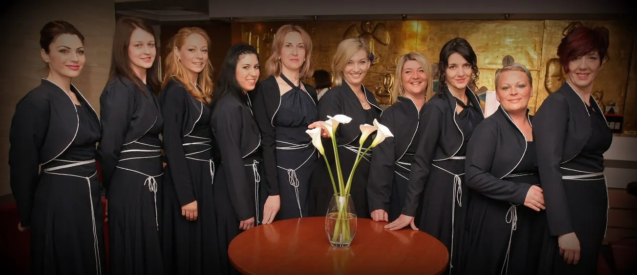 PISMA IZ STARIH DVORA Klapa Luna iz Kožina organizira smotru dalmatinske klape